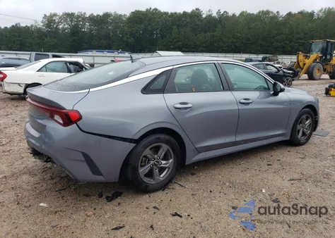 2021 Kia K5 Lx z USA, uszkodzony, nr VIN 5XXG24J22MG001574